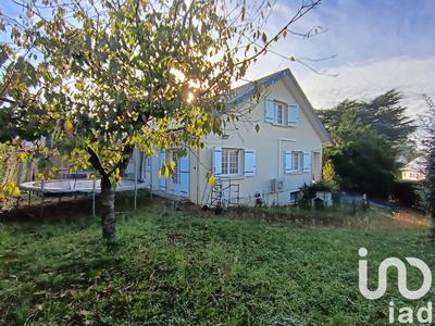 Maison - 175 m² - 7 pièces