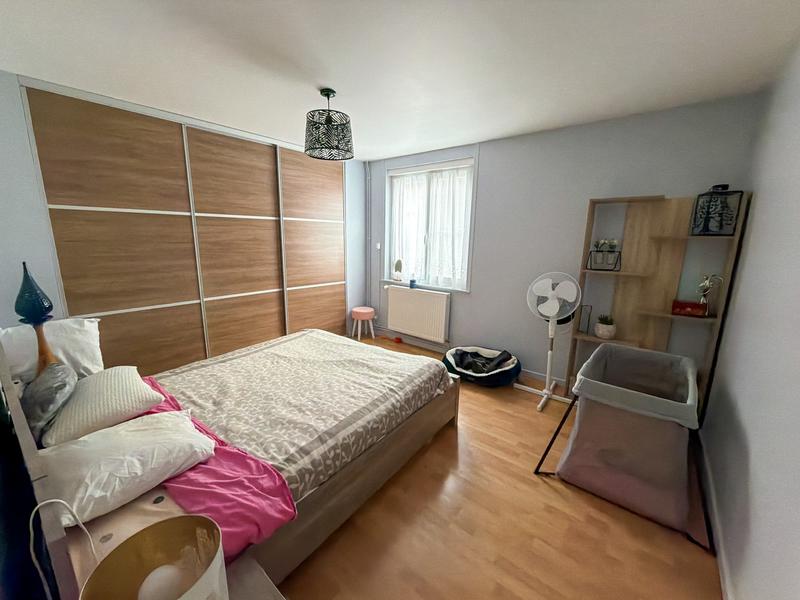 Maison - 97 m² - 5 pièces