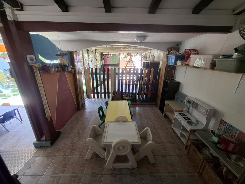 Maison - 120 m² - 9 pièces