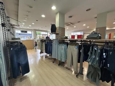 Local commercial - 86 m²