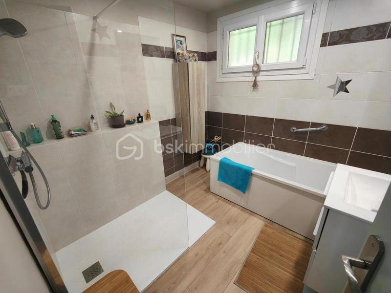 Villa - 106 m² - 5 pièces