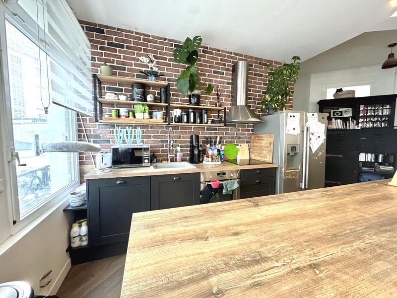 Appartement - 100 m² - 4 pièces