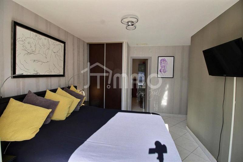 Villa - 130 m² - 5 pièces