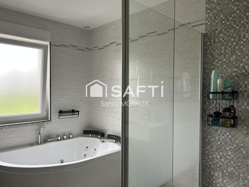 Maison - 190 m² - 10 pièces