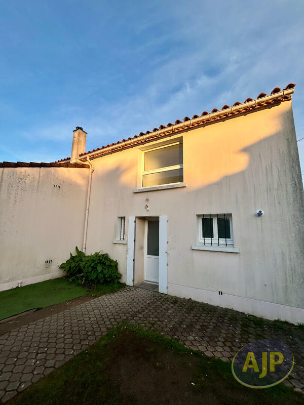 Maison - 60 m² - 3 pièces