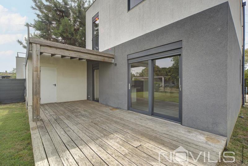 Maison - 105 m² - 5 pièces