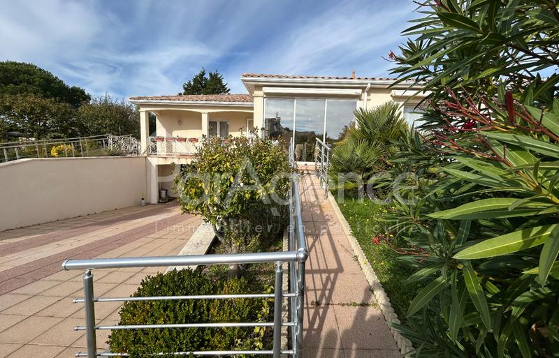 Maison - 153 m² - 5 pièces