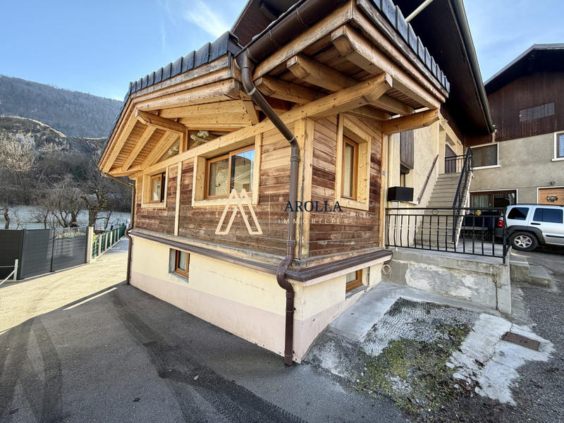 Maison ancienne - 168 m² - 10 pièces