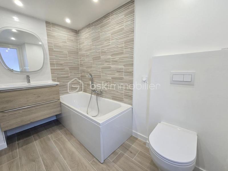 Maison de village - 75 m² - 4 pièces