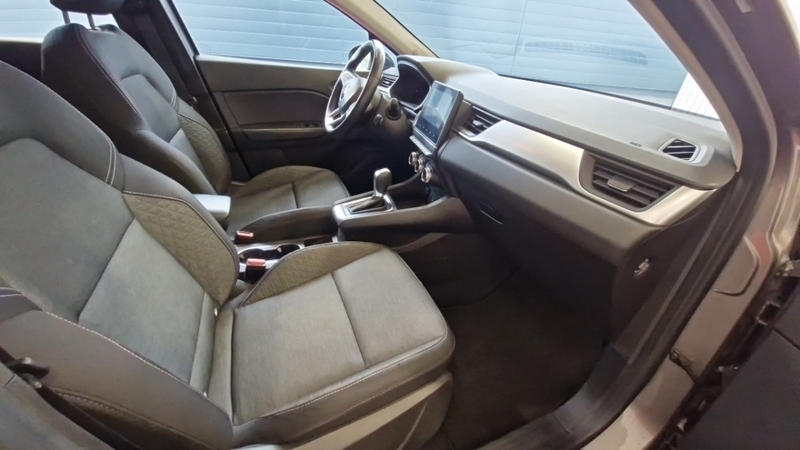 Renault Captur E-Tech Plug-In 160 - 21 Business