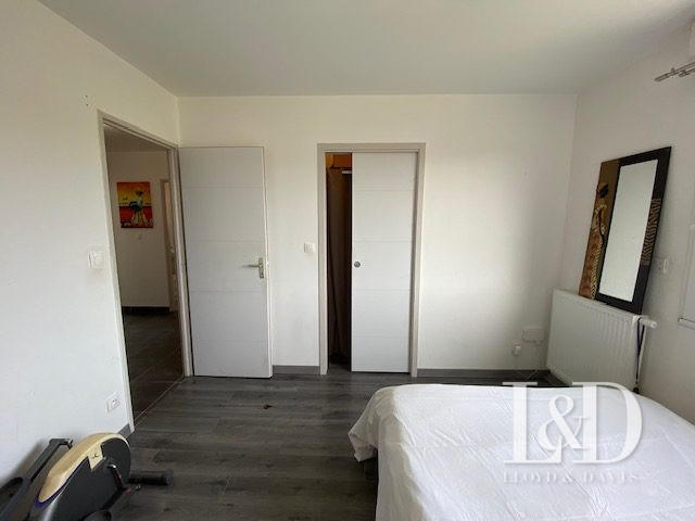 Maison traditionnelle - 132 m² - 7 pièces