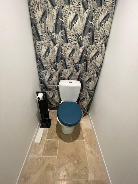 Maison - 180 m² - 8 pièces