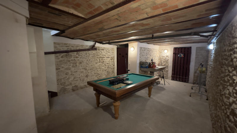 Maison - 357 m² - 14 pièces