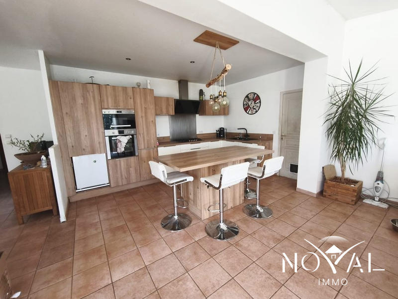 Maison - 150 m² - 5 pièces