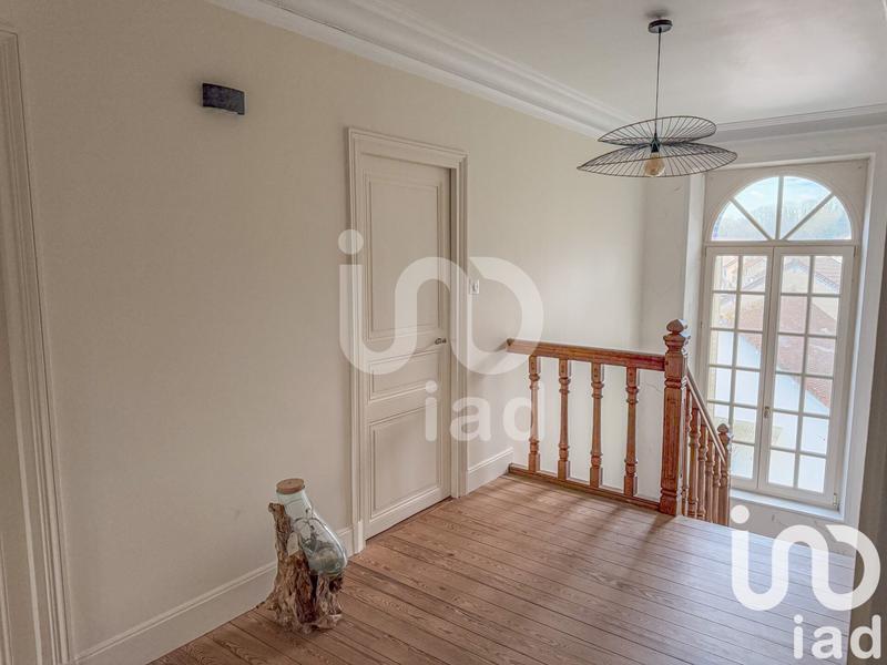 Maison - 265 m² - 12 pièces