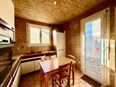 Maison - 89 m² - 5 pièces