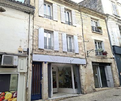 Immeuble - 129 m² - 5 pièces