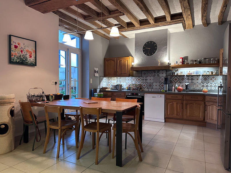 Maison - 158 m² - 7 pièces