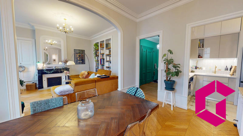 Appartement - 104 m² - 3 pièces