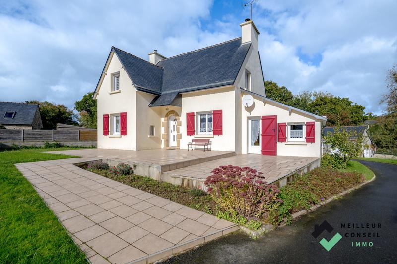 Maison traditionnelle - 109 m² - 5 pièces