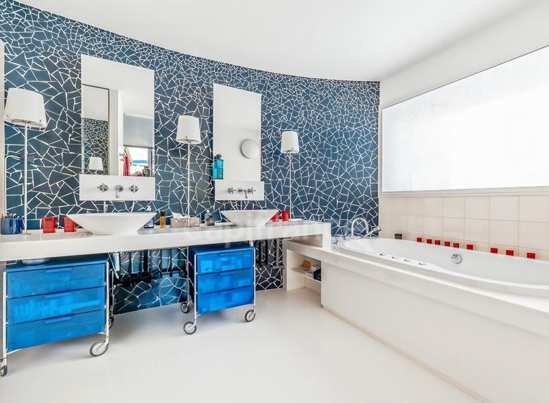 Maison - 262 m² - 8 pièces