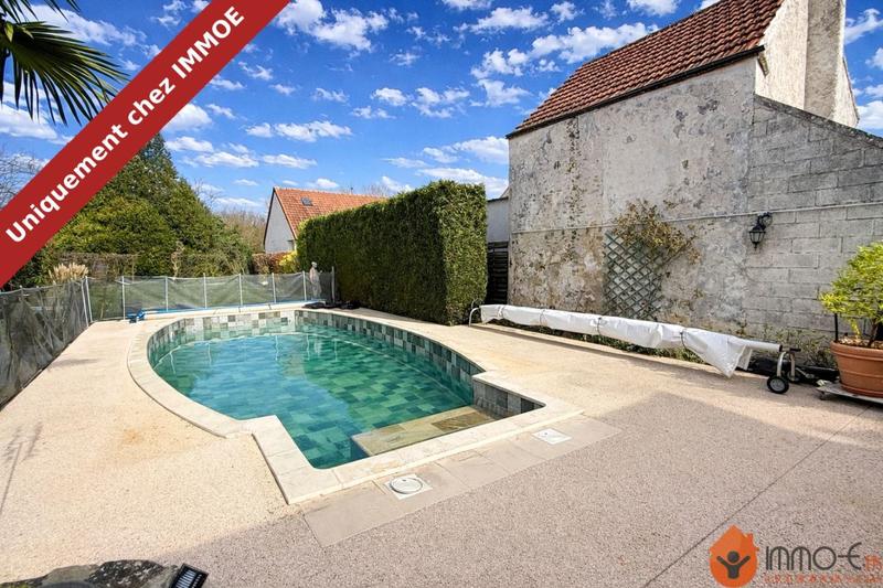 Maison - 210 m² - 7 pièces