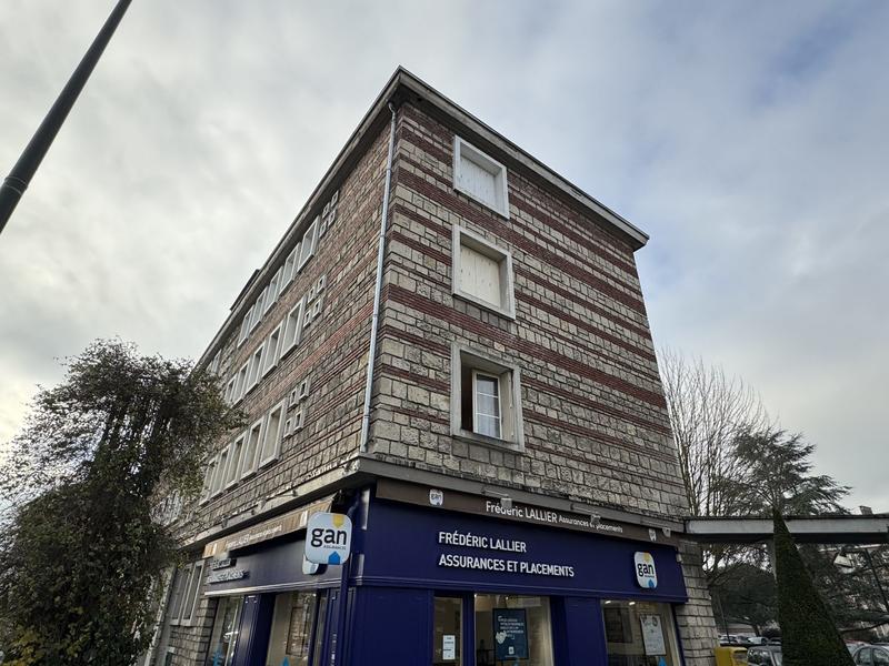 Appartement - 84 m² - 4 pièces