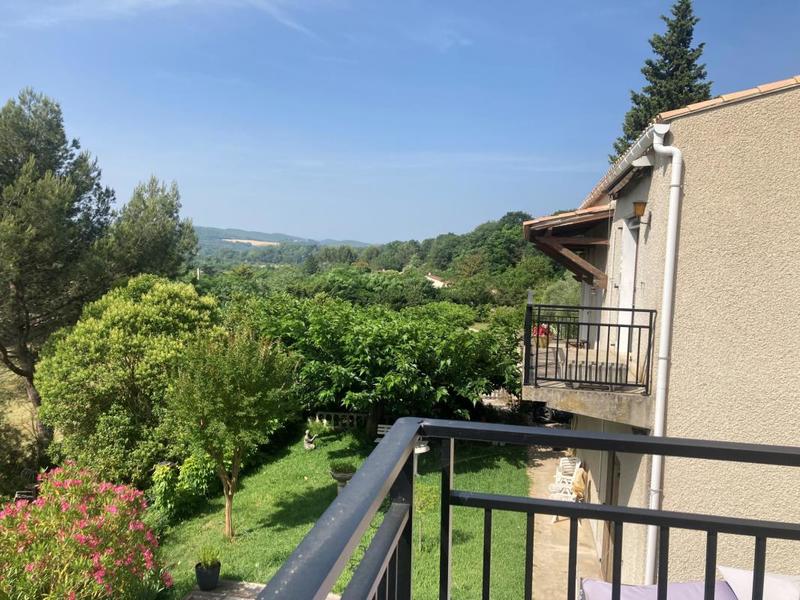 Villa - 230 m² - 11 pièces