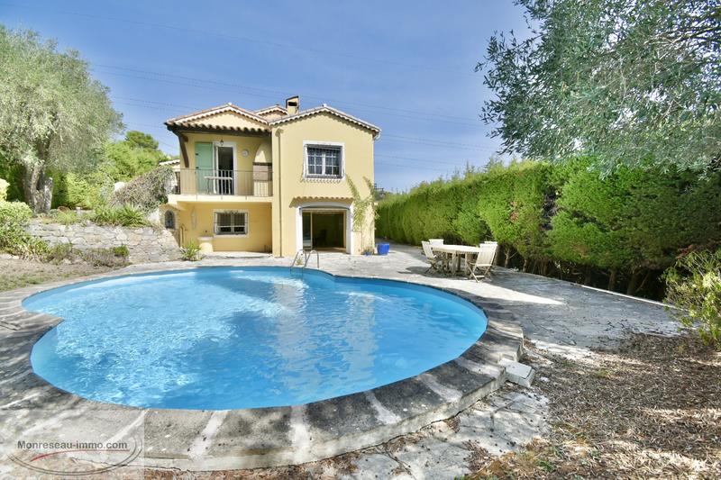 Maison - 145 m² - 6 pièces