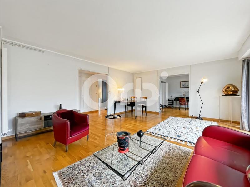 Appartement - 99 m² - 4 pièces
