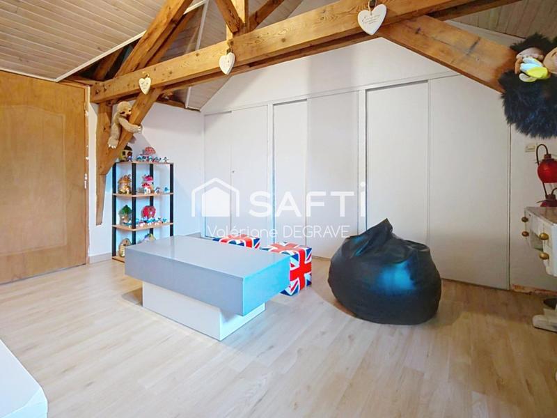 Maison - 220 m² - 4 pièces