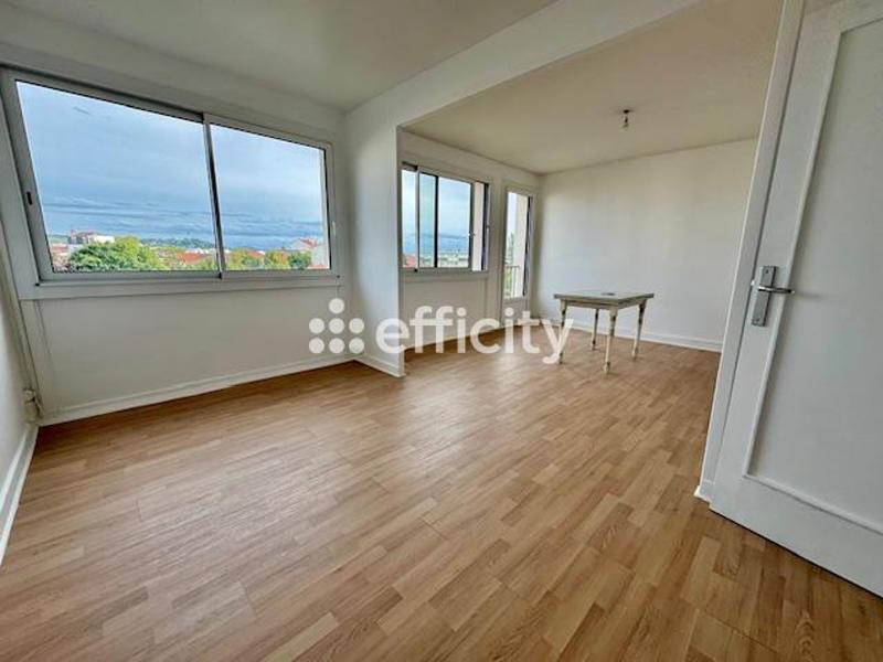 Appartement - 68 m² - 4 pièces