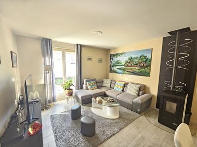 Maison traditionnelle - 107 m² - 6 pièces