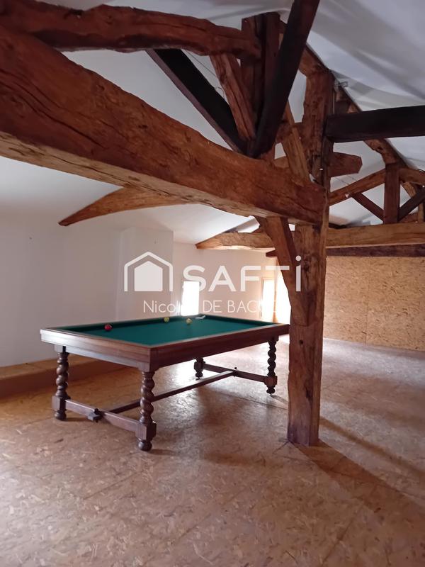 Maison - 180 m² - 6 pièces