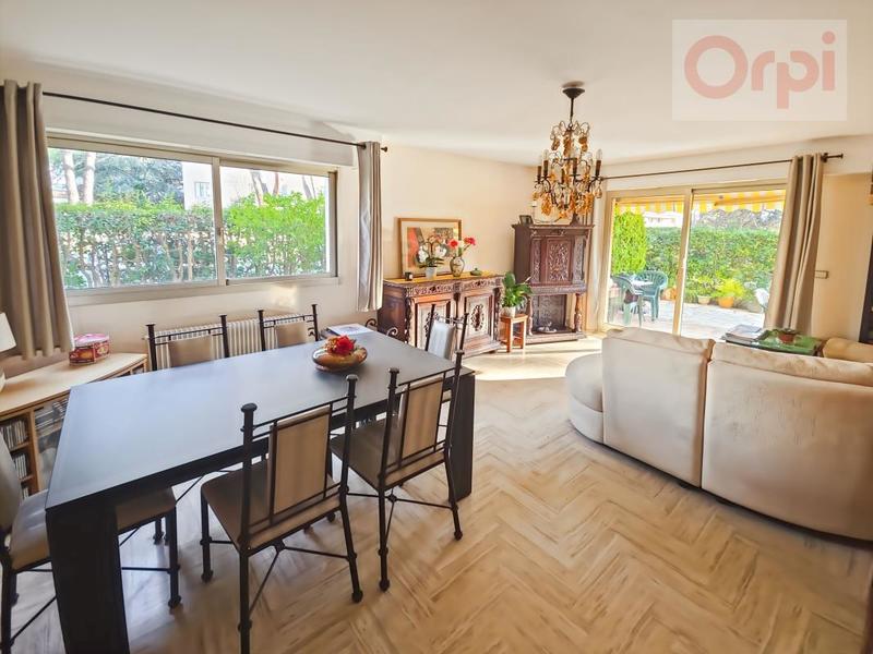 Appartement - 76 m² - 3 pièces