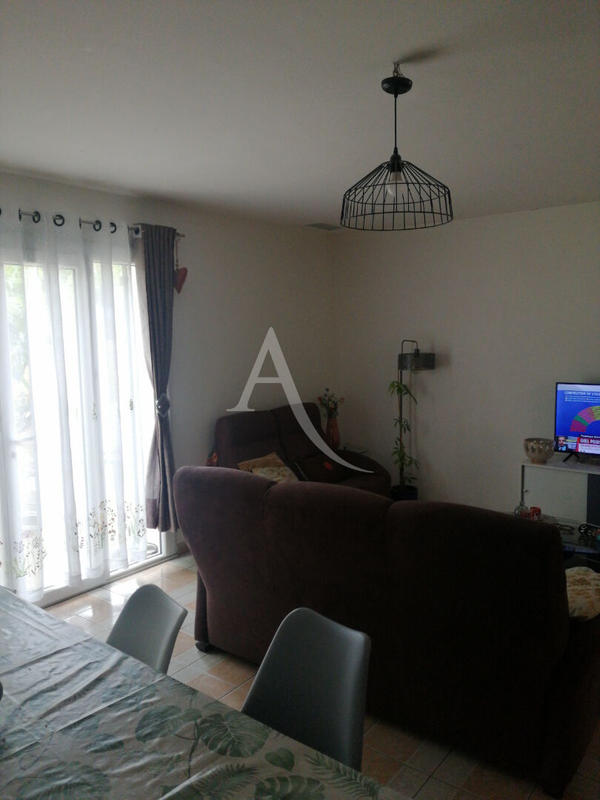 Maison - 99 m² - 4 pièces