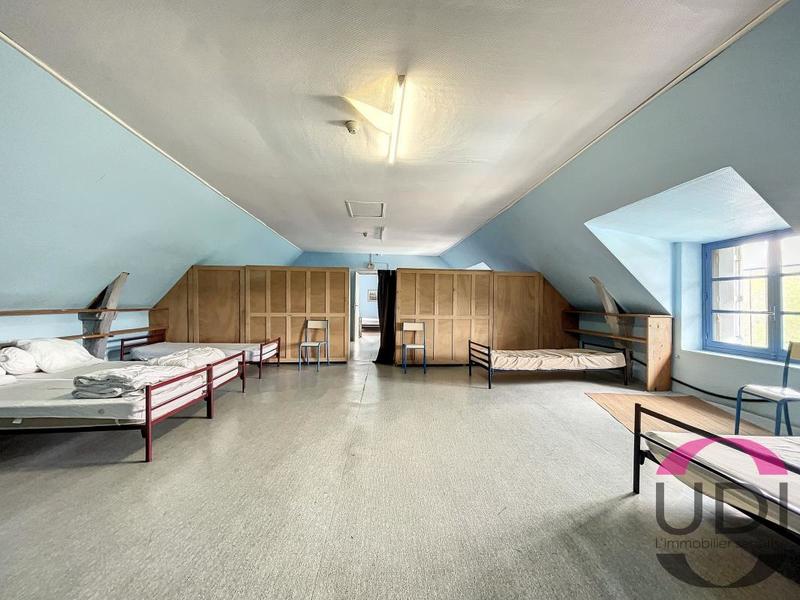 Immeuble - 1 500 m² - 19 pièces