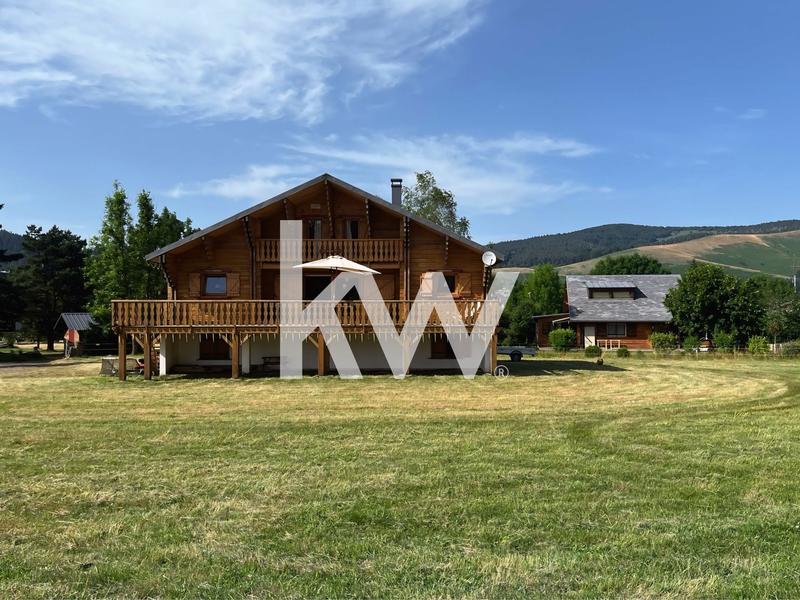 Châlet - 150 m² - 5 pièces