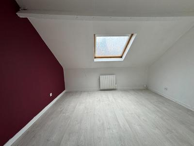 Maison - 80 m² - 5 pièces