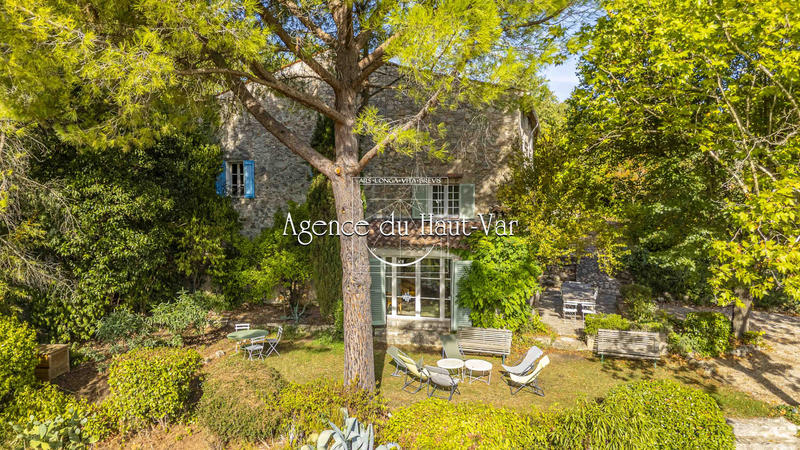 Bastide - 230 m² - 8 pièces