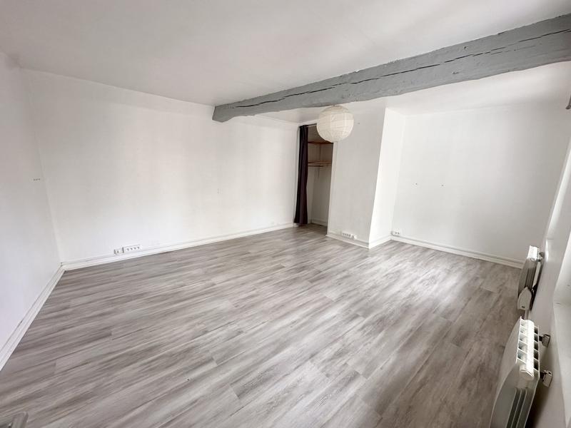 Appartement - 80 m² - 3 pièces