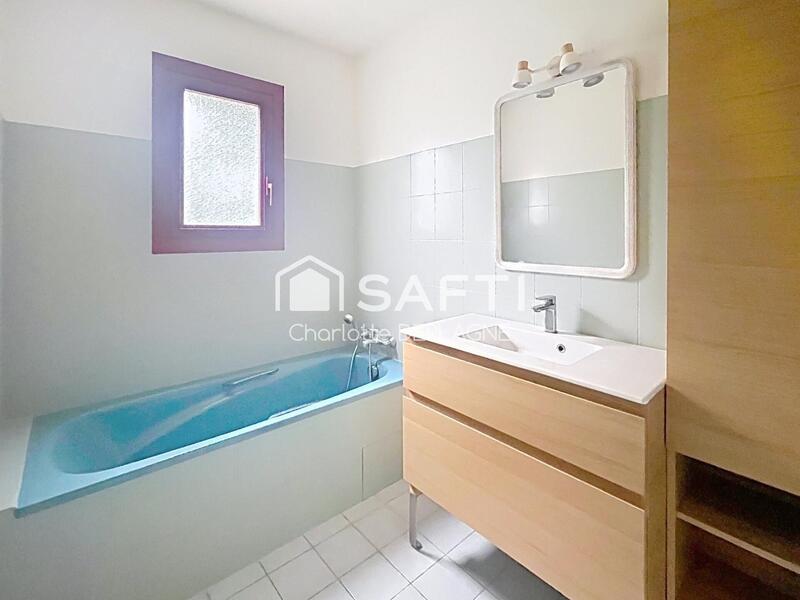 Maison - 105 m² - 5 pièces