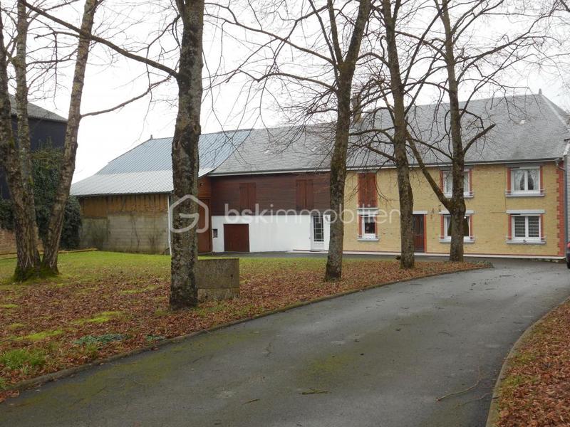 Corps de ferme - 170 m² - 7 pièces