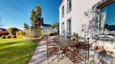 Viager - Maison de maîtres - 196 m² - 8 pièces