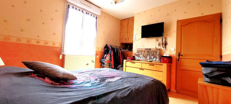 Maison - 223 m² - 8 pièces