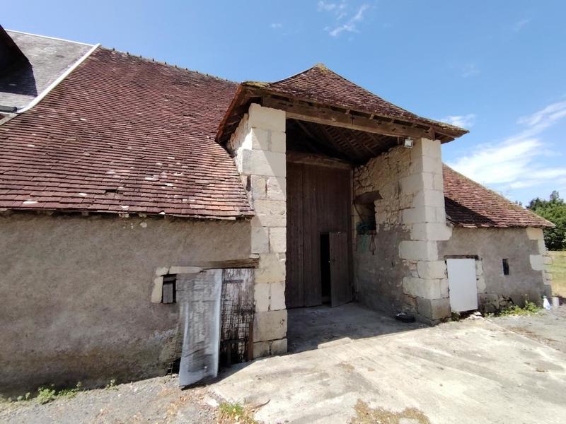 Propriété - 240 m² - 4 pièces