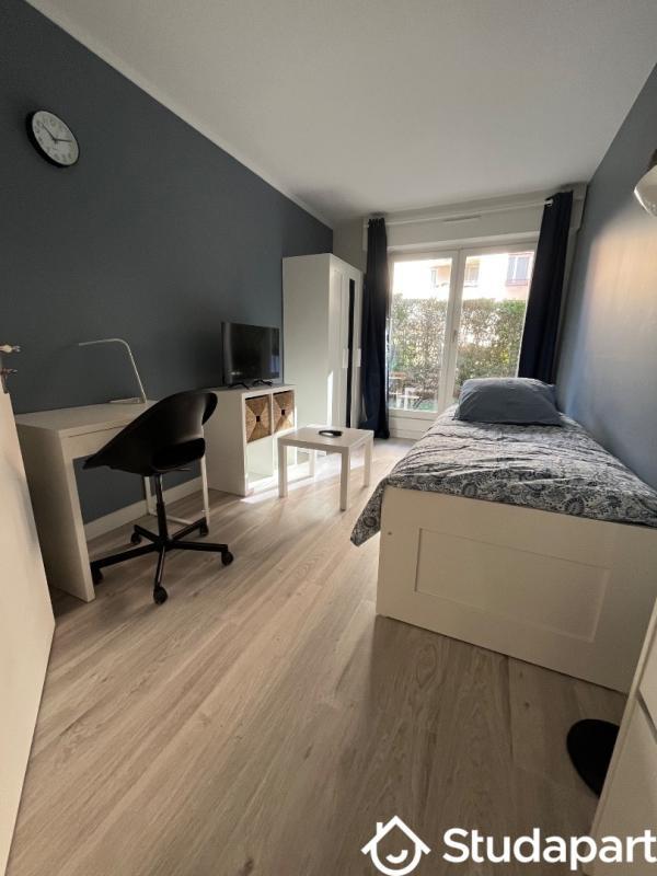 Chambre - 10 m² - 1 pièce
