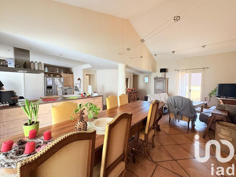 Maison - 161 m² - 5 pièces