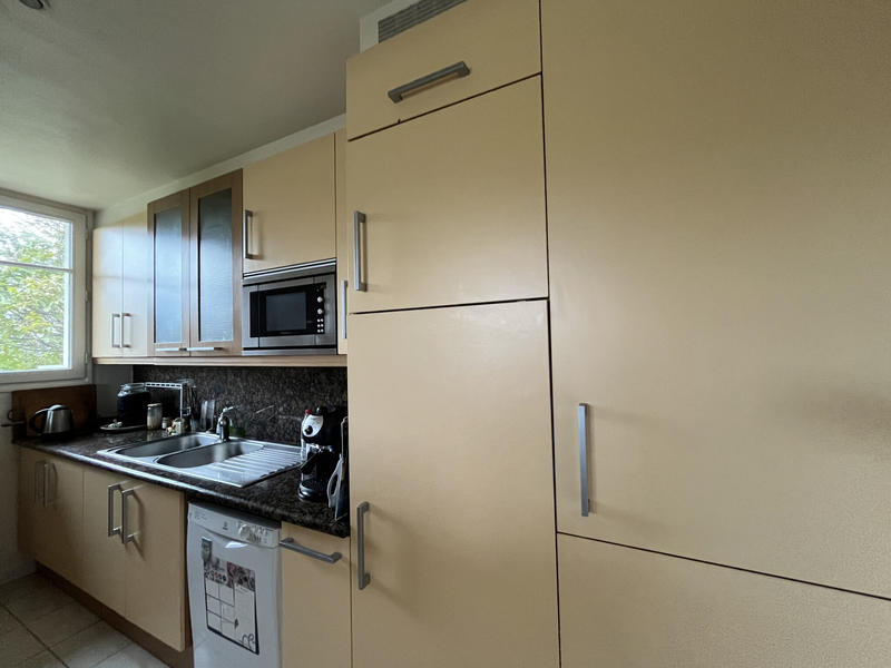 Maison - 216 m² - 9 pièces