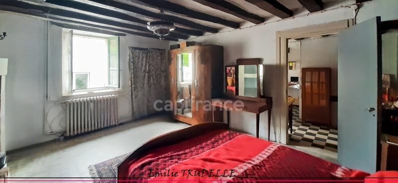 Maison en pierre - 92 m² - 4 pièces